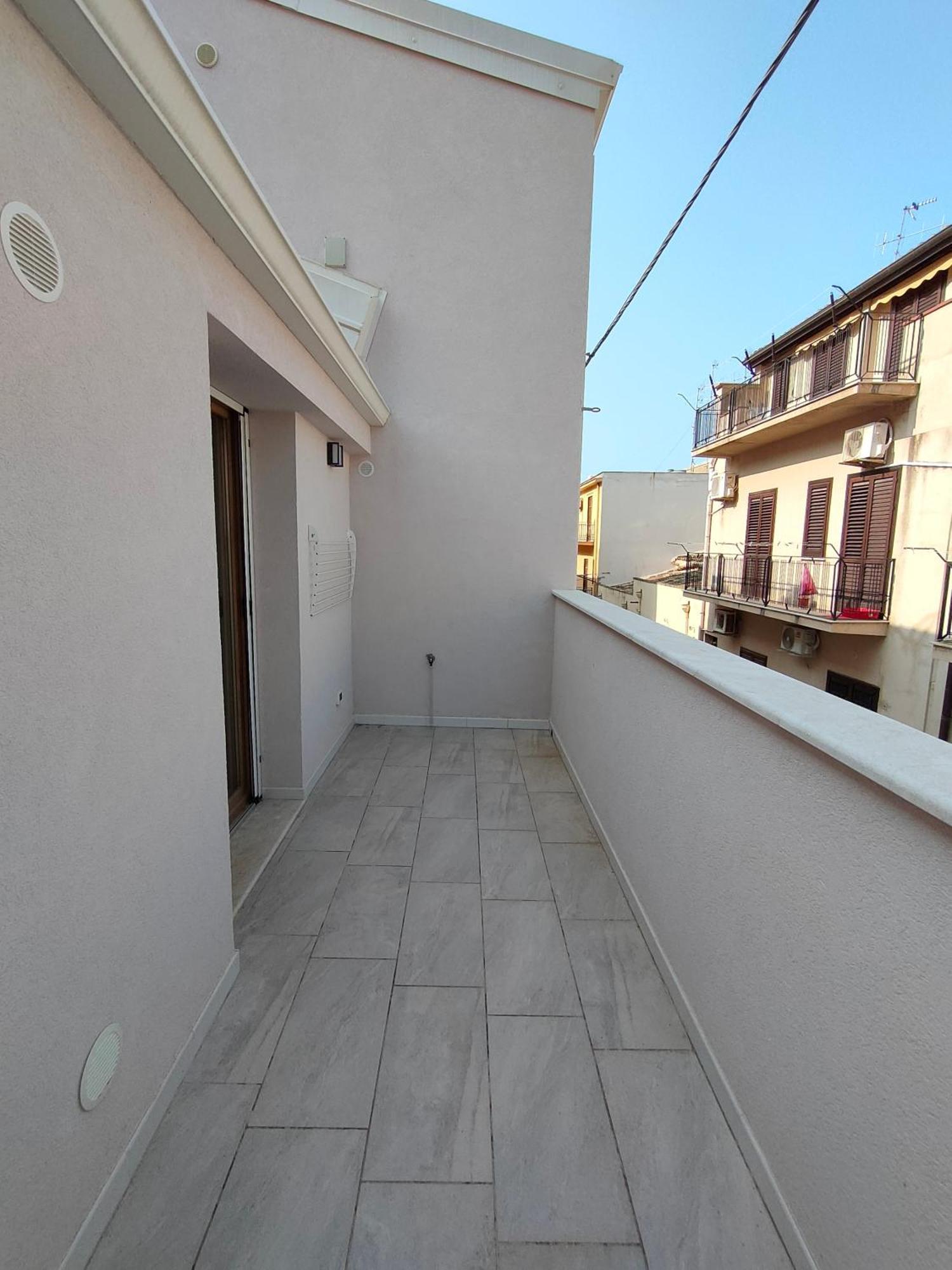 Dh Studio Apartments كاستيلاّماري ديل غو المظهر الخارجي الصورة